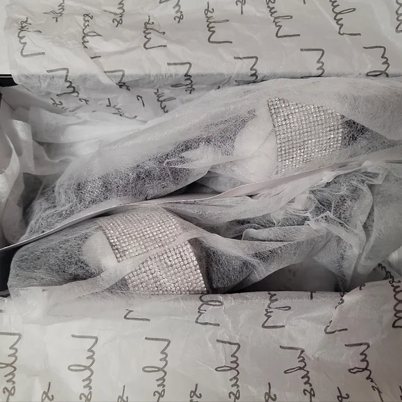 Lulus Shylaa Black Rhinestone Ankle Strap Heels Size 9 NWT - Picture 8 of 9